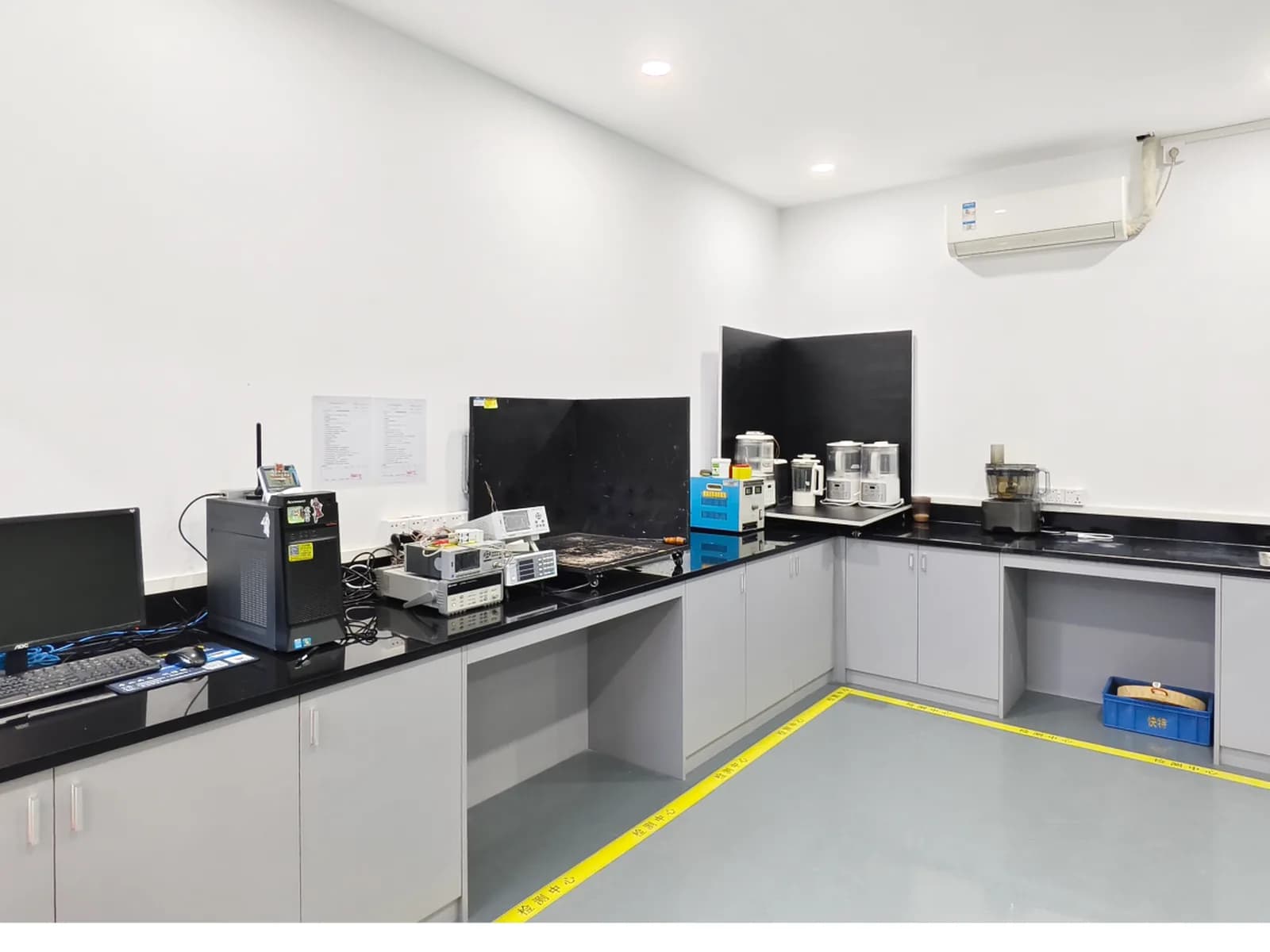 Temperature-rise performance testing laboratory